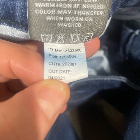 Torrid Vintage Stretch Boyfriend Straight Jeans Size 18T - Picture 8 of 8